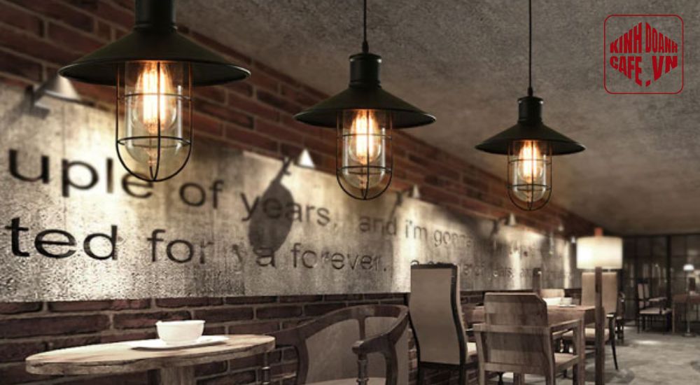 Đèn thả trần tạo điểm nhấn cho quán cafe