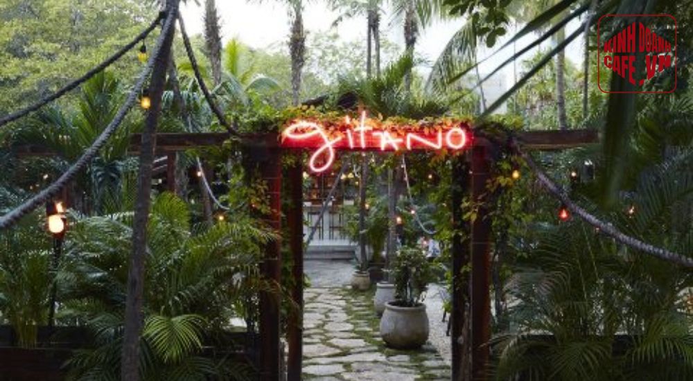Bảng hiệu cà phê đẹp sân vườn