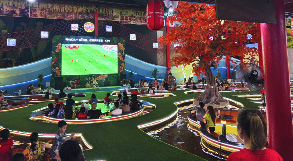 Buổi tối tại Rock King Coffee KOI