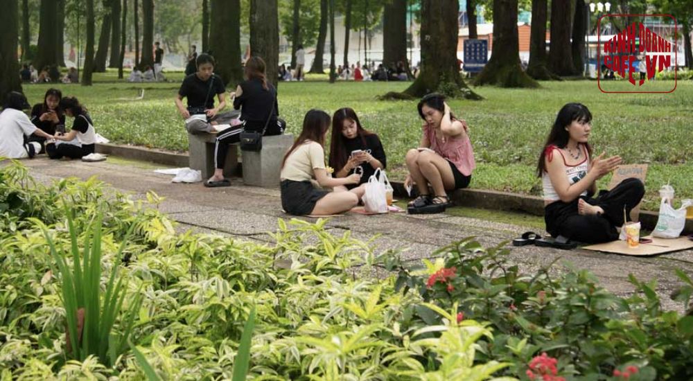Cà phê bệt Công viên 30/4 – Điểm hẹn quen thuộc của giới trẻ