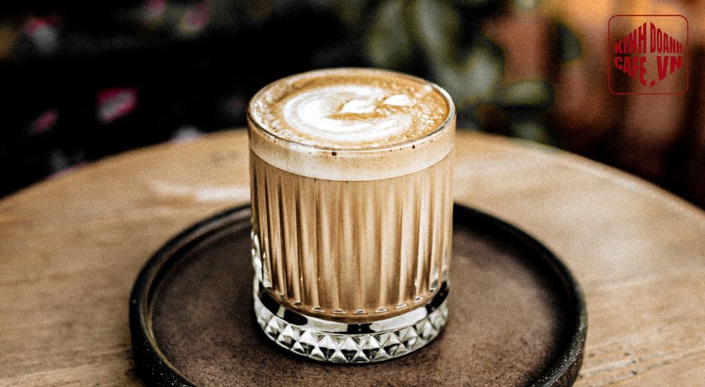 Mẫu ly cafe thủy tinh trong suốt giúp nổi bật đồ uống