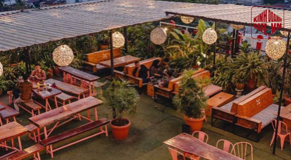 Cafe sân vườn tầng thượng