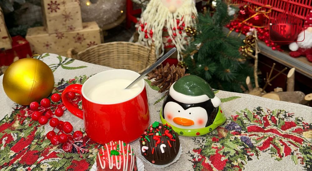 Cái Tiệm Cà Phê – Quán cafe trang trí Noel ấm áp