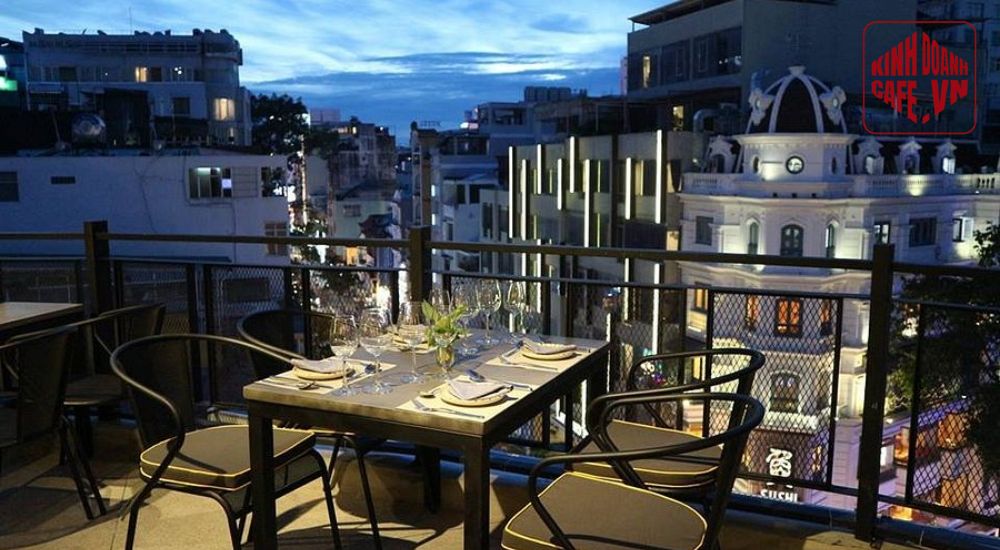 Ẩm thực Á-Âu tinh tế tại Chanh Bistro Rooftop