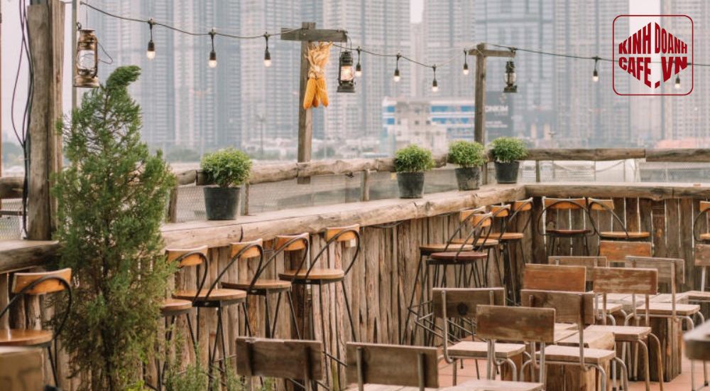 Không gian boho vintage ấm cúng tại Chênh Vênh Rooftop