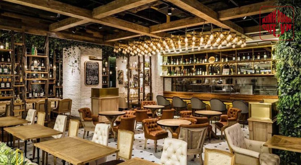 Phong cách Tây Âu giúp quán cafe góc 2 mặt tiền nổi bật với vẻ sang trọng và lãng mạn