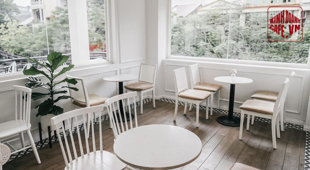 Phong cách Scandinavian giúp quán cafe mặt tiền 5m sáng sủa và tinh tế hơn