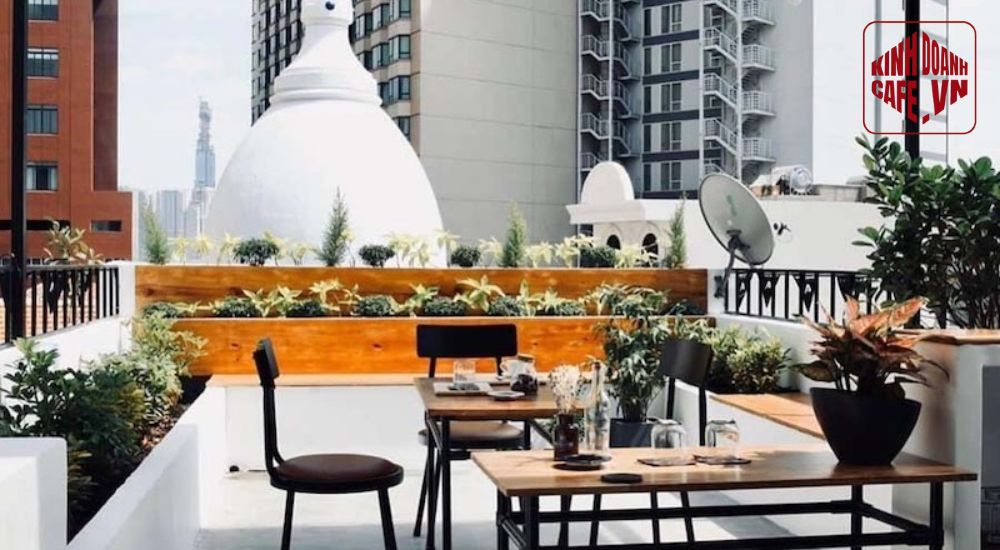 Thiết kế quán cafe mini phong cách rooftop phù hợp mặt bằng quán cafe nhỏ